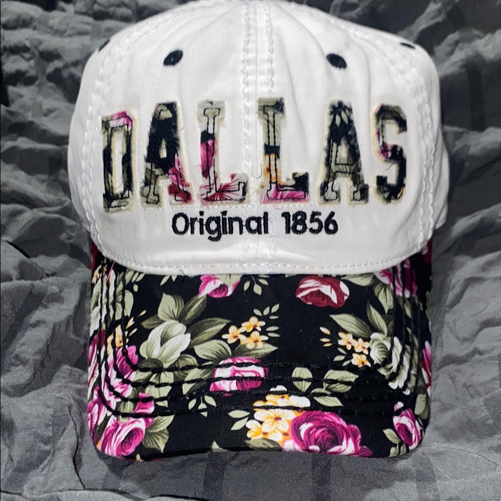 Robin Ruth Black floral DALLAS 1856 Original White Cap